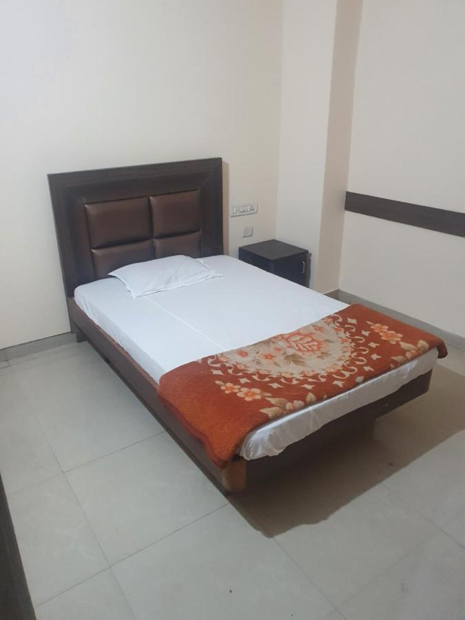 Hotel Anmol Ambikapur Buitenkant foto