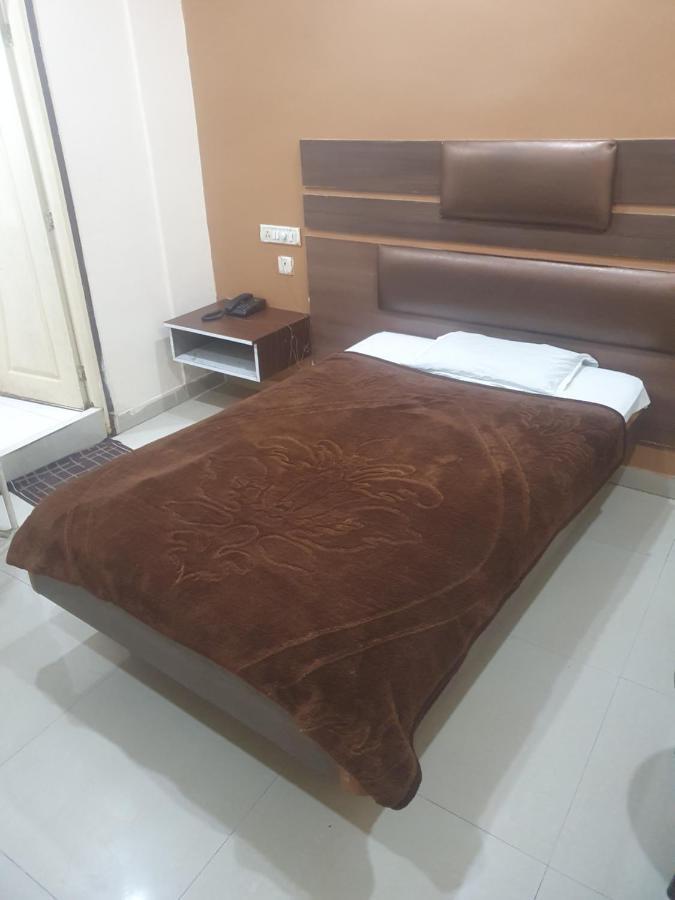 Hotel Anmol Ambikapur Buitenkant foto