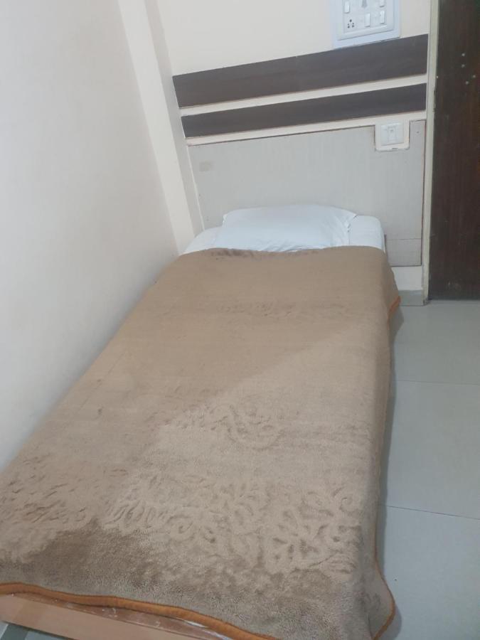 Hotel Anmol Ambikapur Buitenkant foto