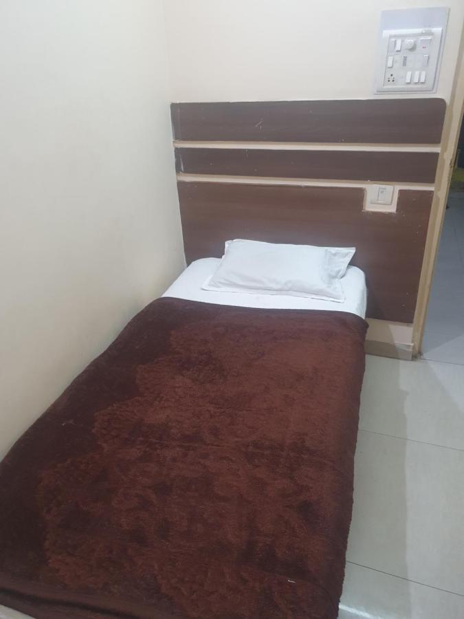 Hotel Anmol Ambikapur Buitenkant foto