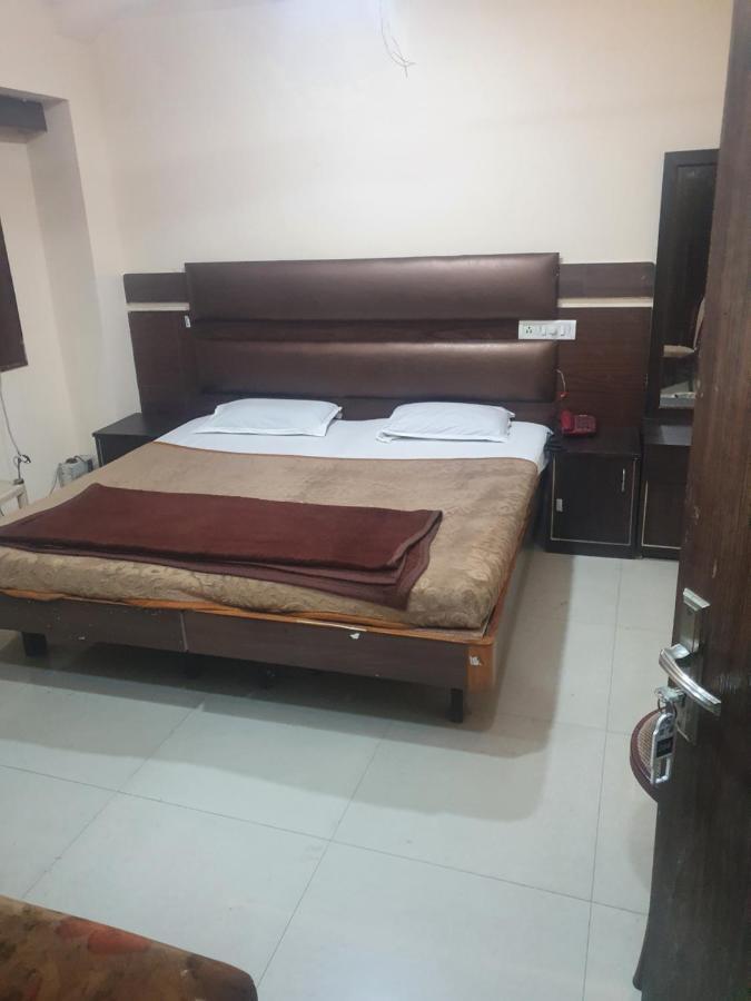 Hotel Anmol Ambikapur Buitenkant foto