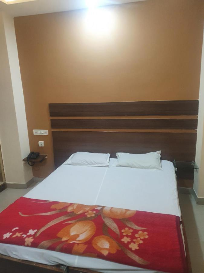 Hotel Anmol Ambikapur Buitenkant foto